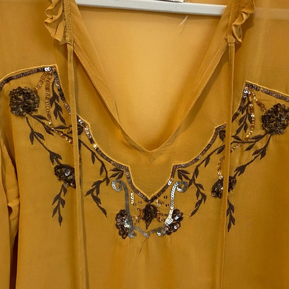 Yellow Boho Long-Sleeve Blouse - Picture 5 of 12